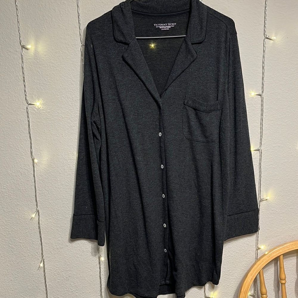 Victoria’s Secret Dark Gray Button Down Sleep Shirt Size Large